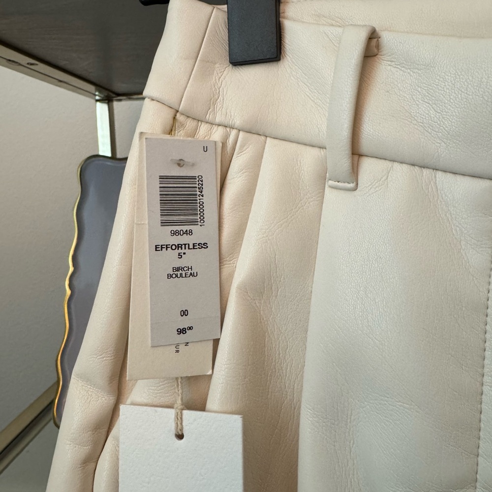Women's Aritzia Cream Leather Shorts - Picture 2 of 3